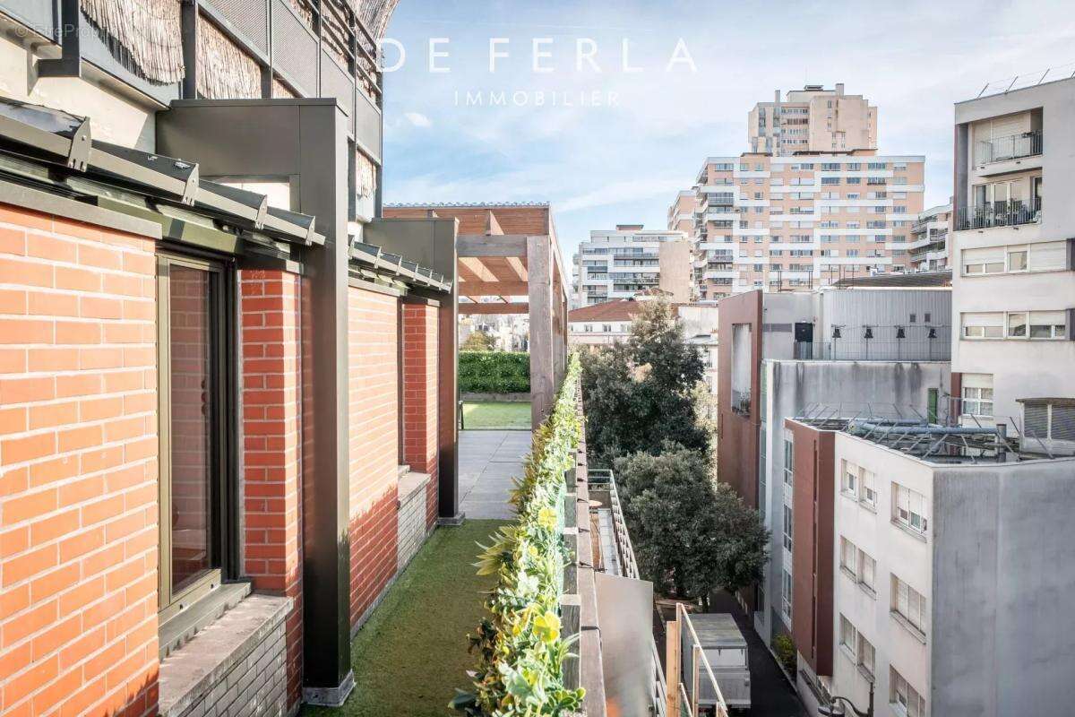 Appartement à PARIS-19E