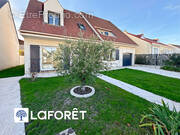 Maison à SAINTE-GENEVIEVE-DES-BOIS