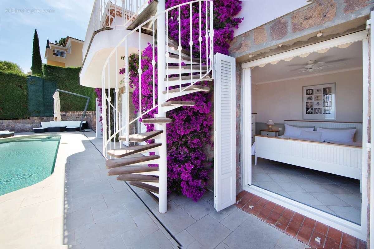 Maison à SAINT-RAPHAEL