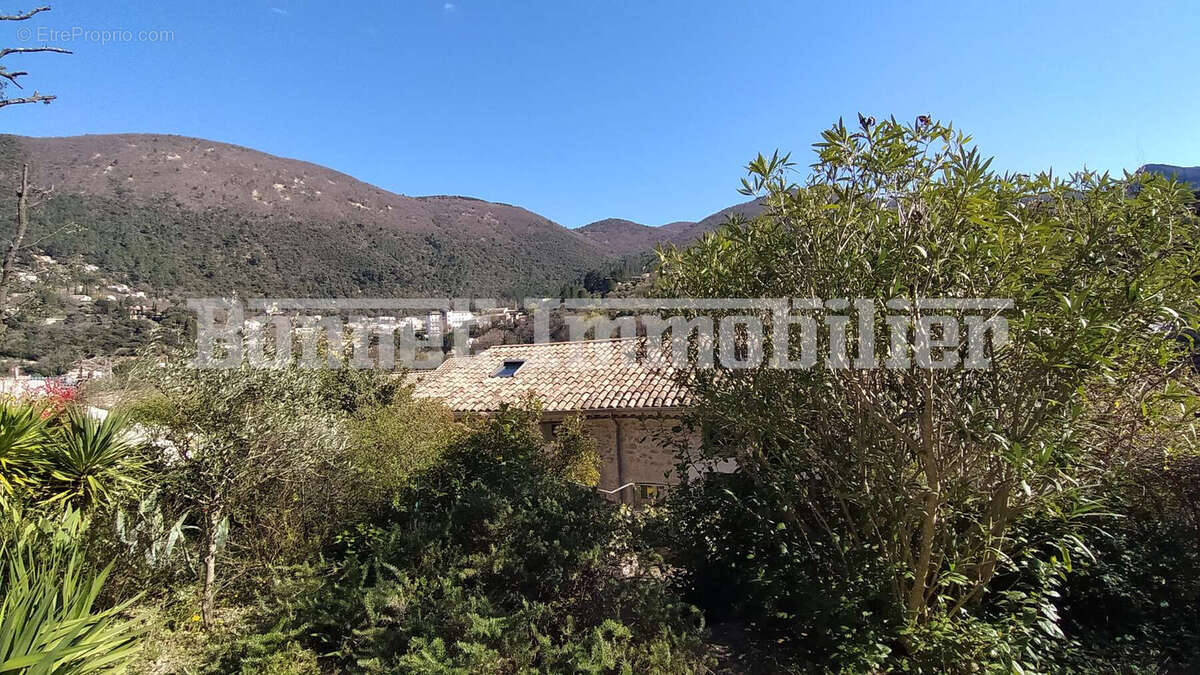 Appartement à NYONS