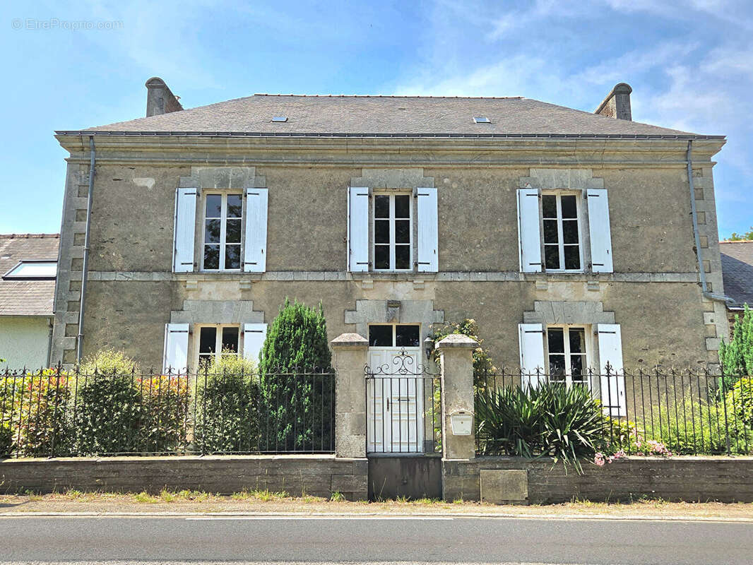 Maison à LA GRIGONNAIS