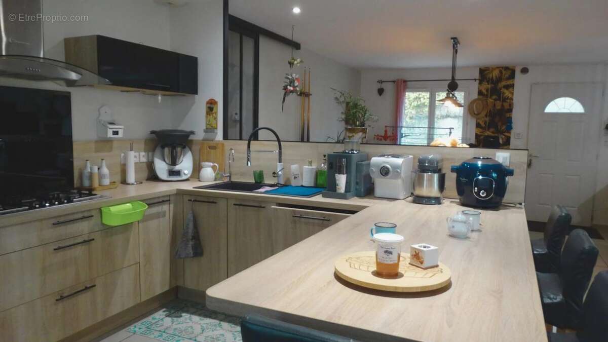 Maison à PORCIEU-AMBLAGNIEU