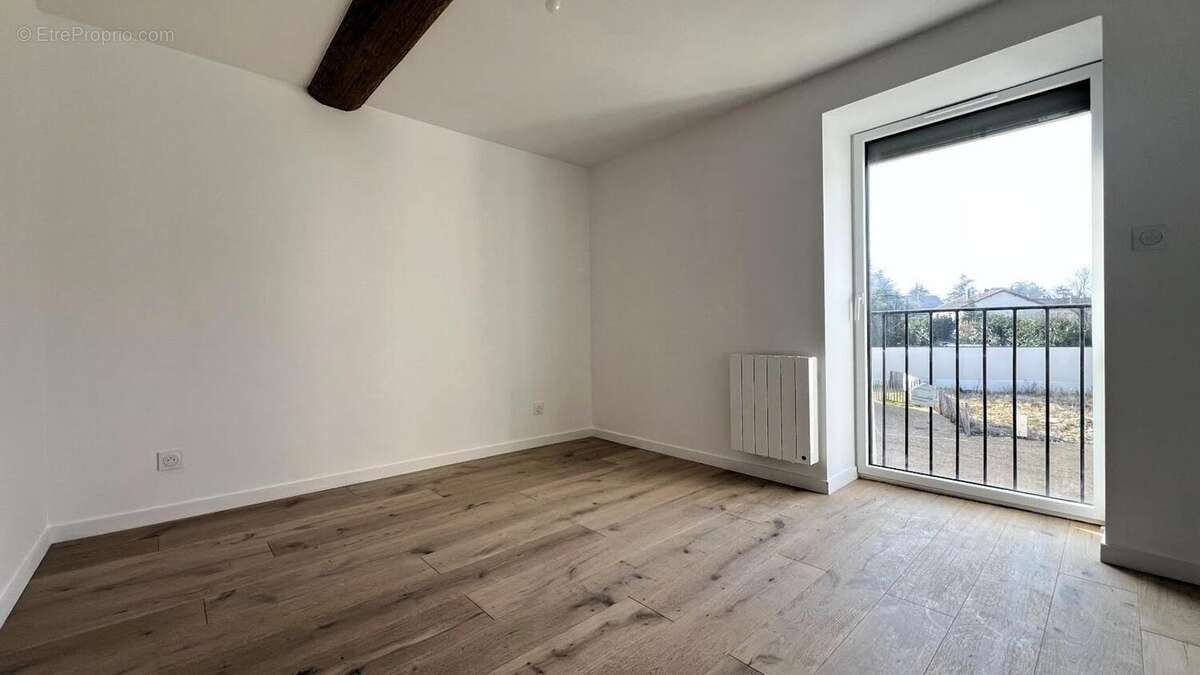 Photo 6 - Appartement à LENTILLY