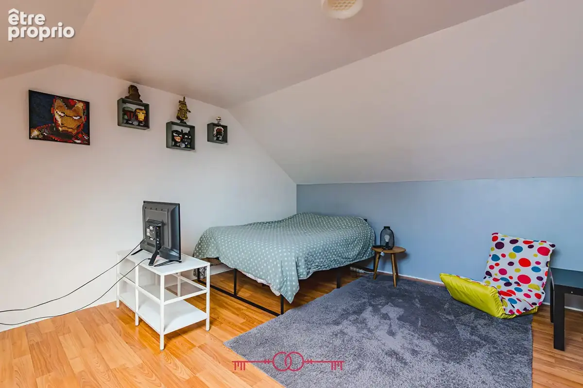 CHAMPIGNY Belle maison familiale avec jardin, 6 chambres et sous-sol complet - photo 9