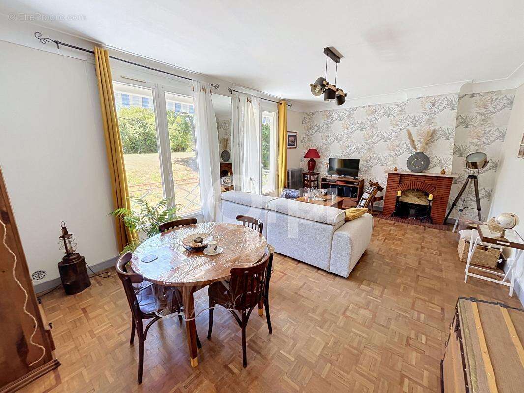 Maison à BRIVE-LA-GAILLARDE
