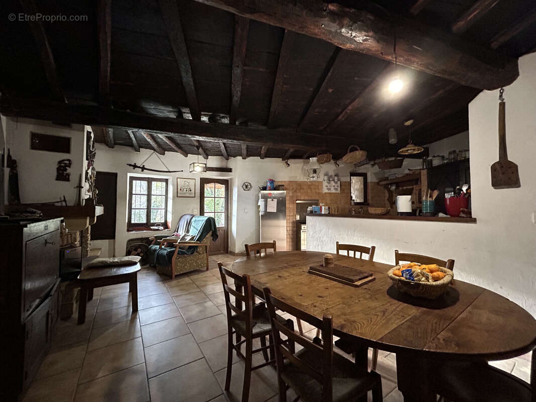 Maison à MONTFERRER