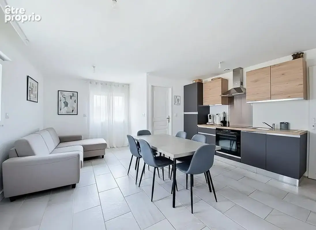 Maison 5 pièces 102 m² à vendre à Castelsarrasin (82100) - photo 2