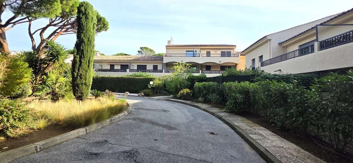 Appartement à SAINT-RAPHAEL