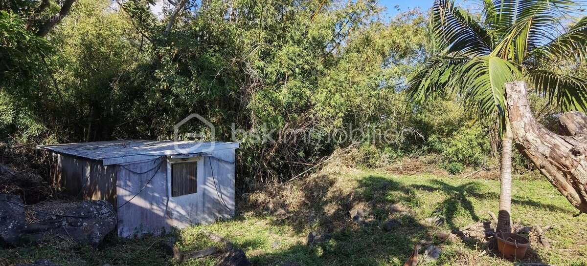 Terrain à SAINT-DENIS