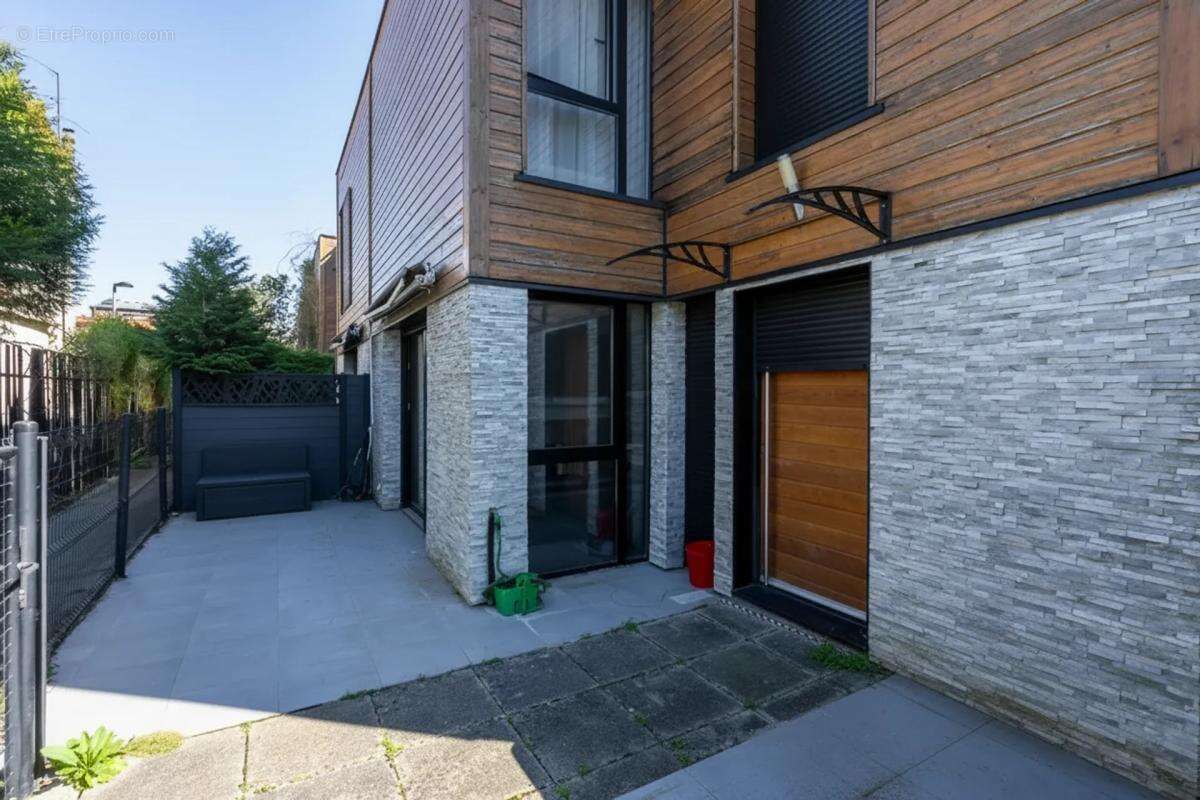 Appartement à ROMAINVILLE