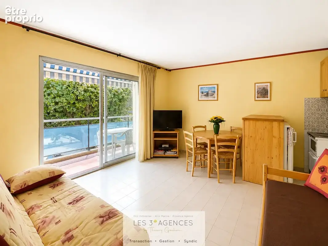Studio de 26m2 en plein centre-ville - Balcon - photo 2