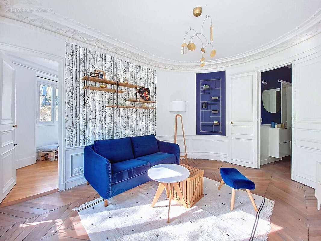 Appartement à PARIS-18E