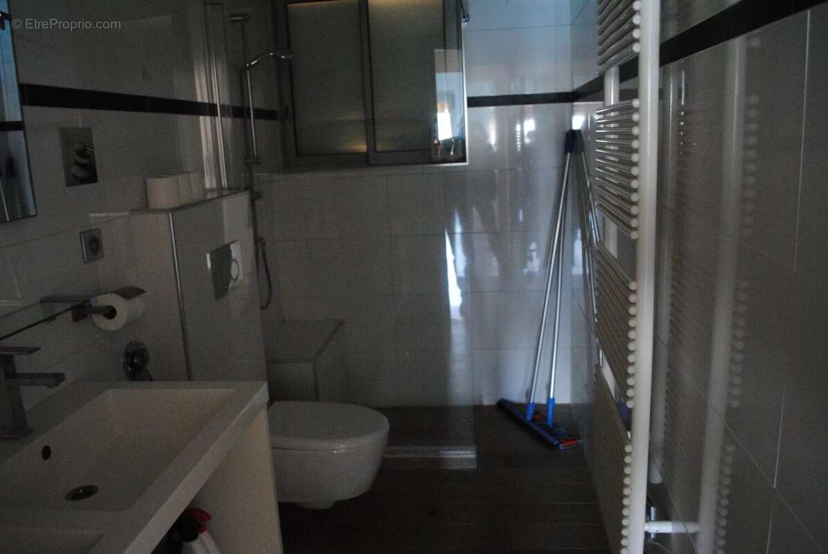 Appartement à VILLENEUVE-LOUBET