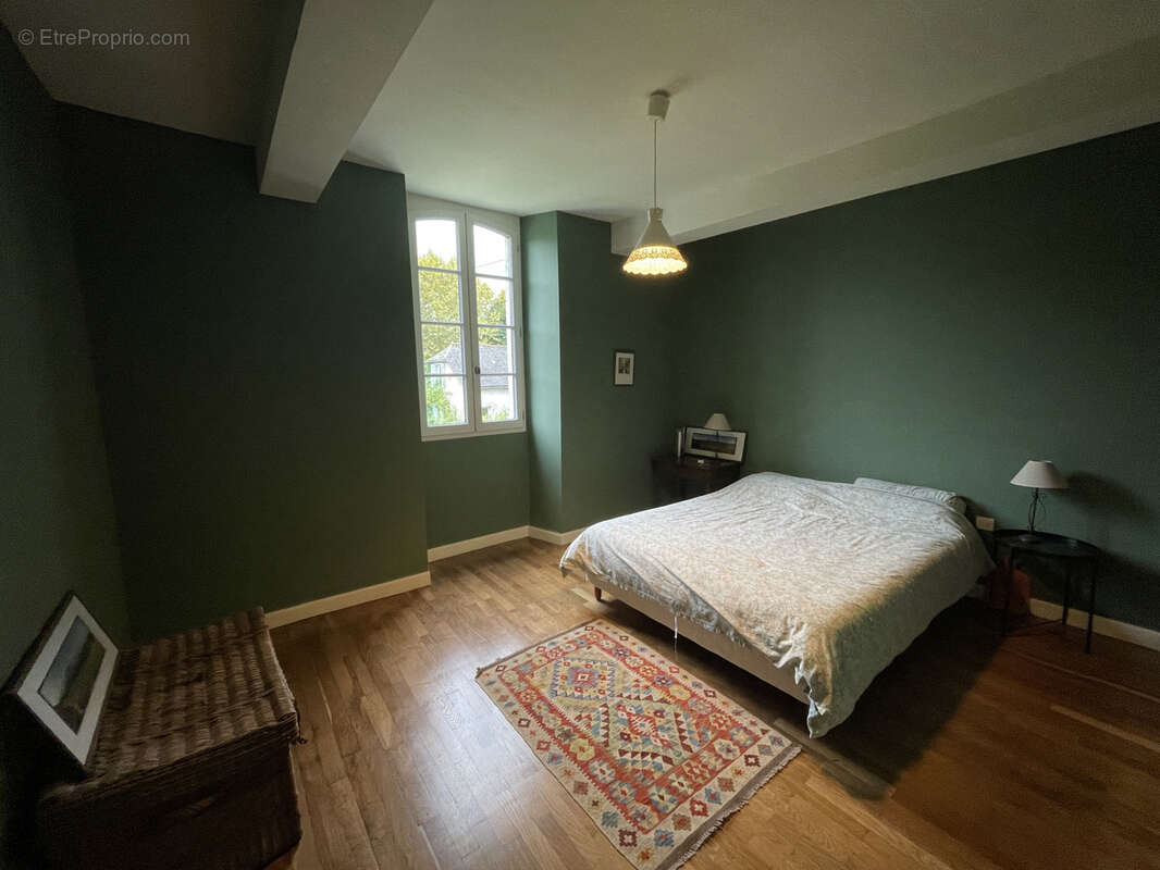 Maison à BRUGES-CAPBIS-MIFAGET