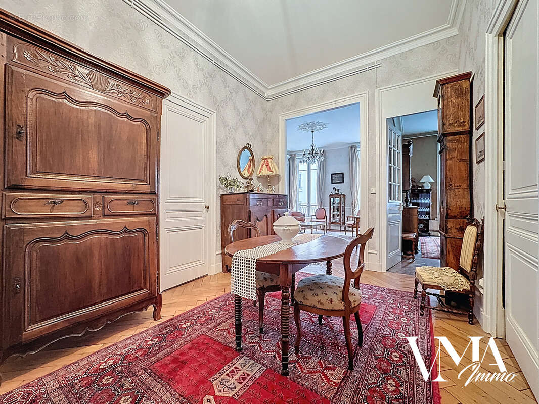 Appartement à LYON-6E