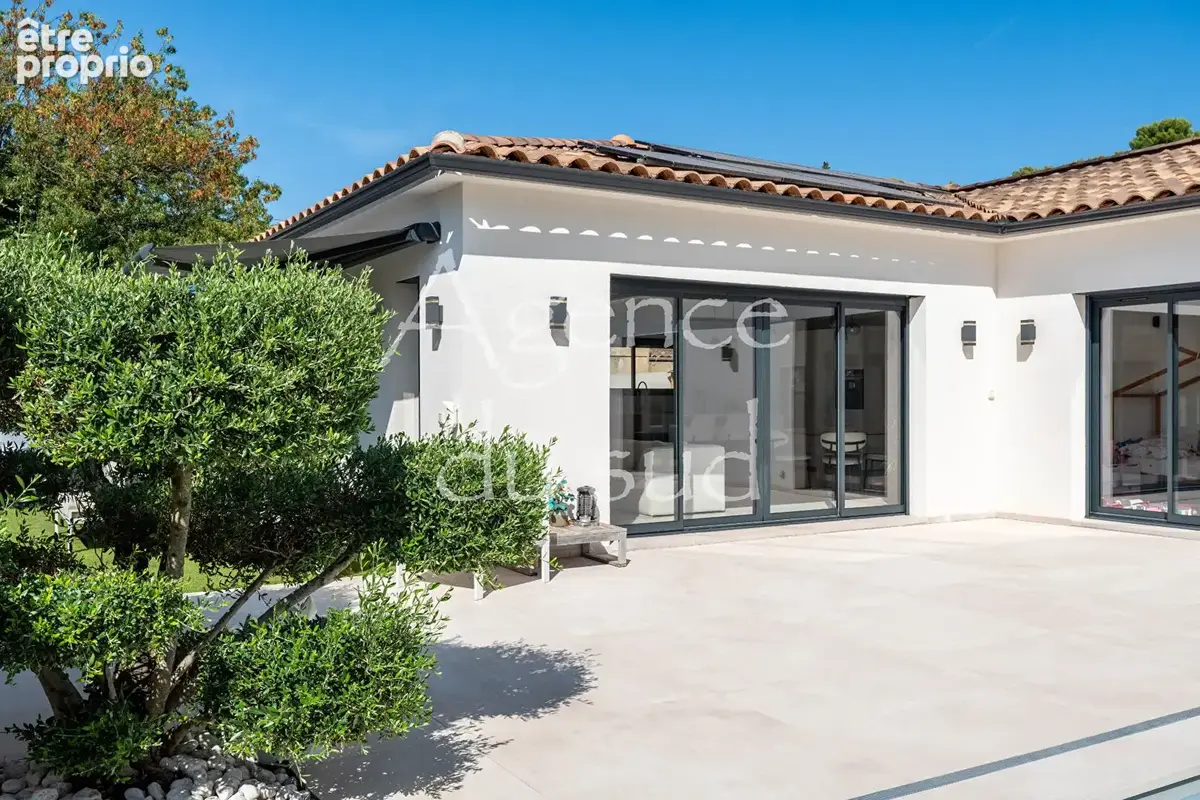 Maison contemporaine plain pied à Aubagne - photo 3