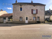 Maison à FONTAINE-FRANCAISE