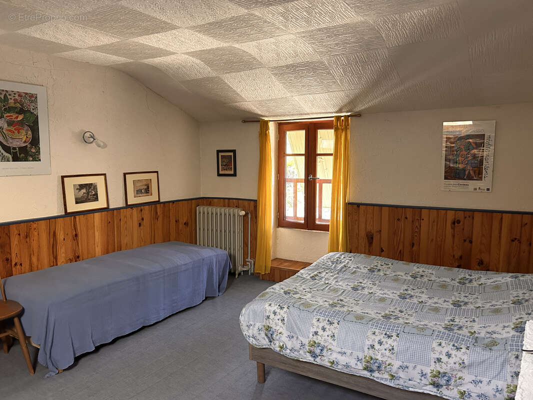 Maison à SAINT-MARCEL