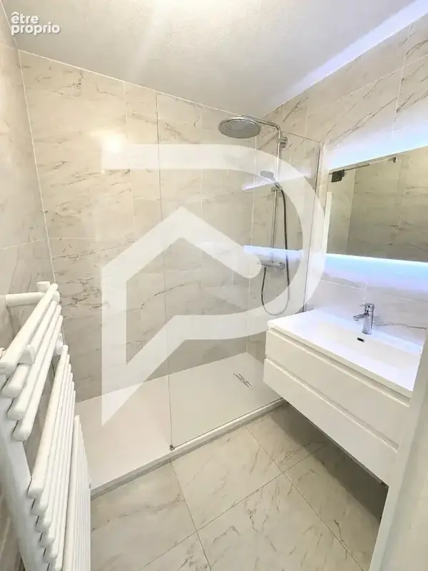 Appartement T3 lumineux avec vue mer,terrasse et box. - photo 6