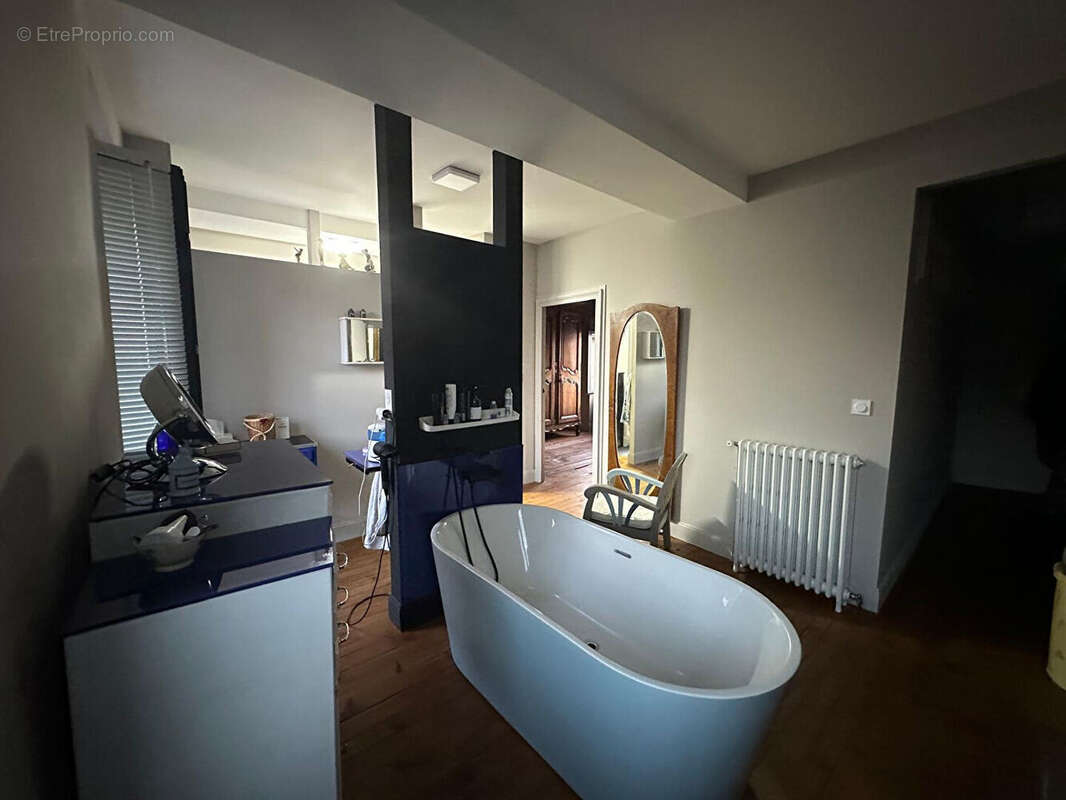 Vaste Maison bourgeoise de caractère Centre Cébazat - photo 13