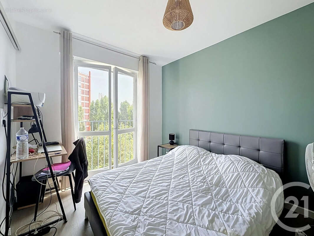 Appartement 77 m² à Saint-Andre-Les-Vergers  - photo 3
