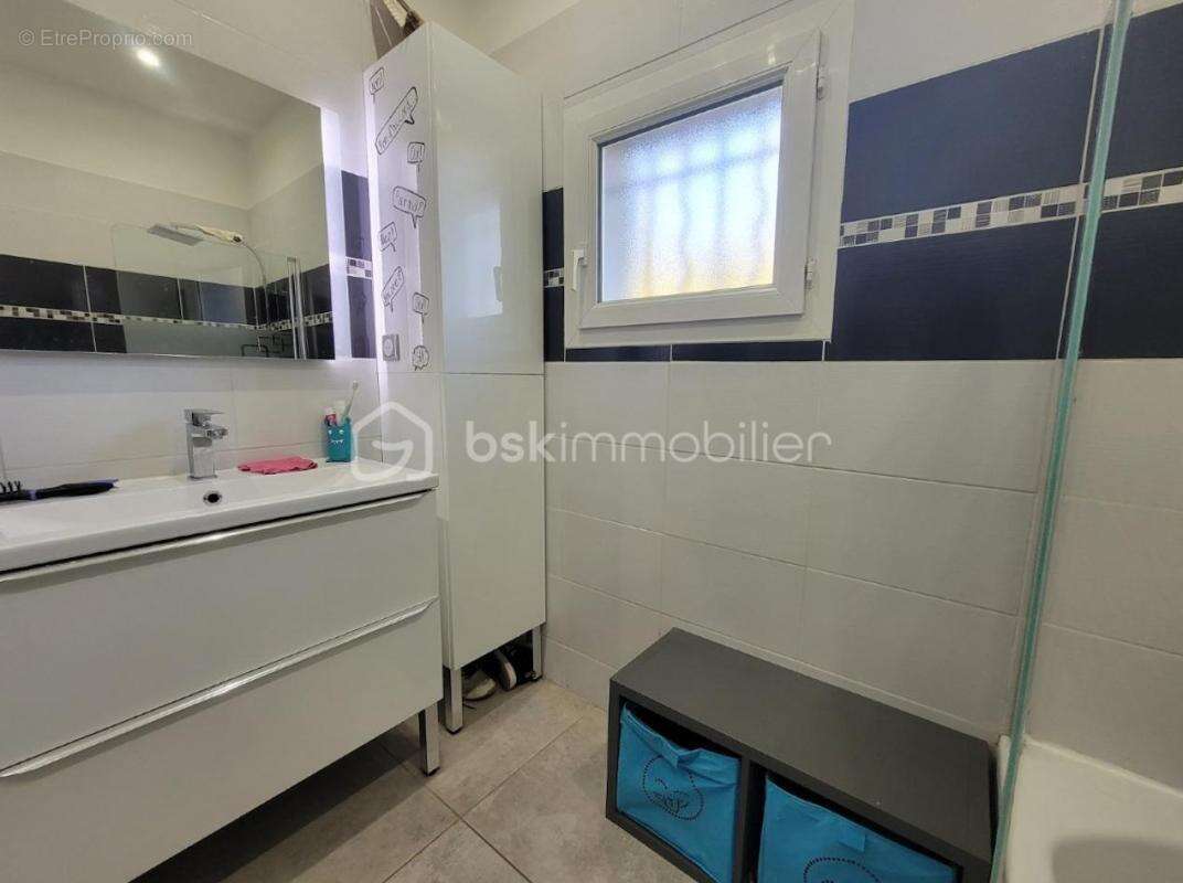 Maison à SIX-FOURS-LES-PLAGES