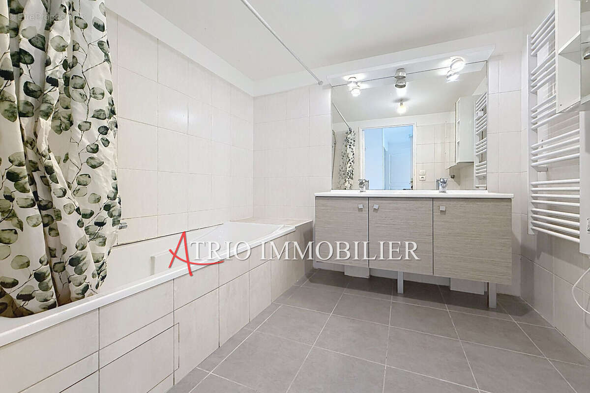 Appartement 62 m² à Nice  - photo 4