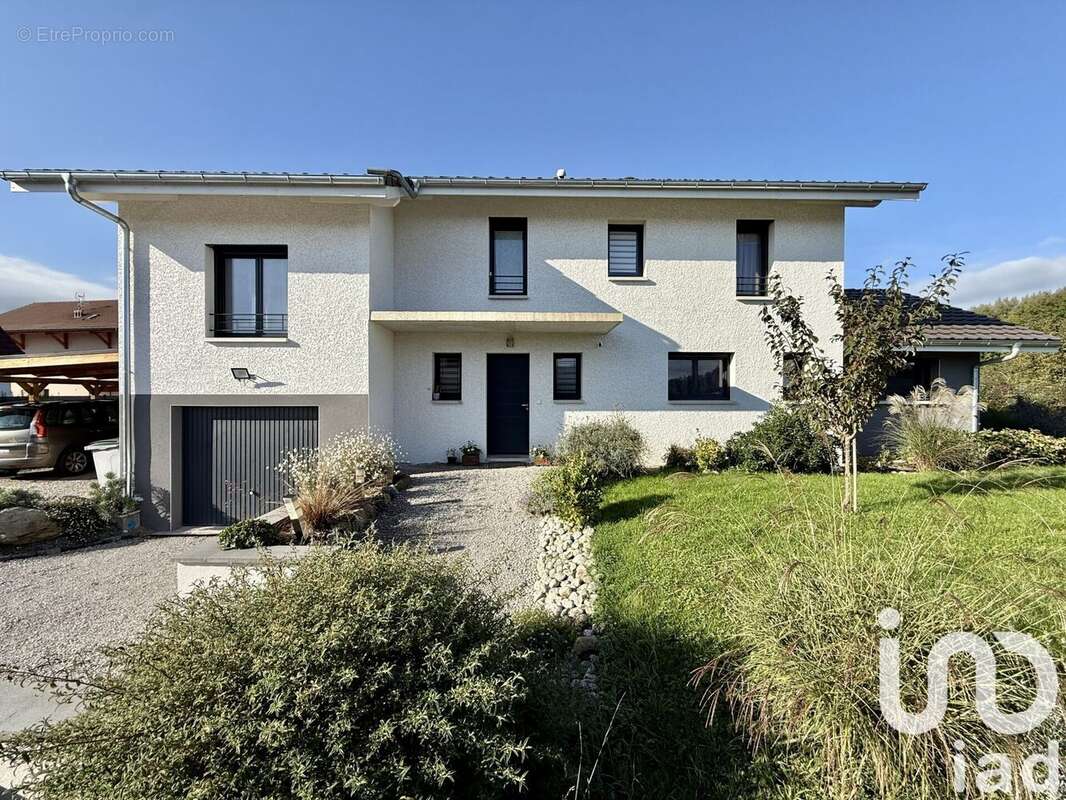 Photo 2 - Maison à AMANCY