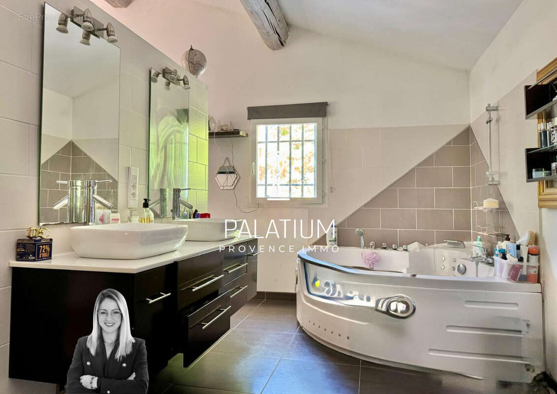 Maison à SALON-DE-PROVENCE