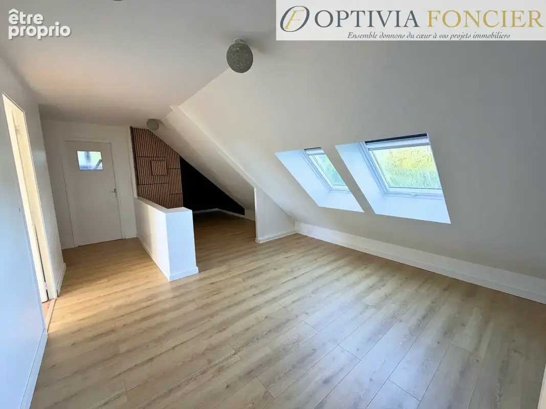 Propriété T7 1421 m2 avec sous-sol complet (100 m2) et 4 200 m2 de terrain - photo 8