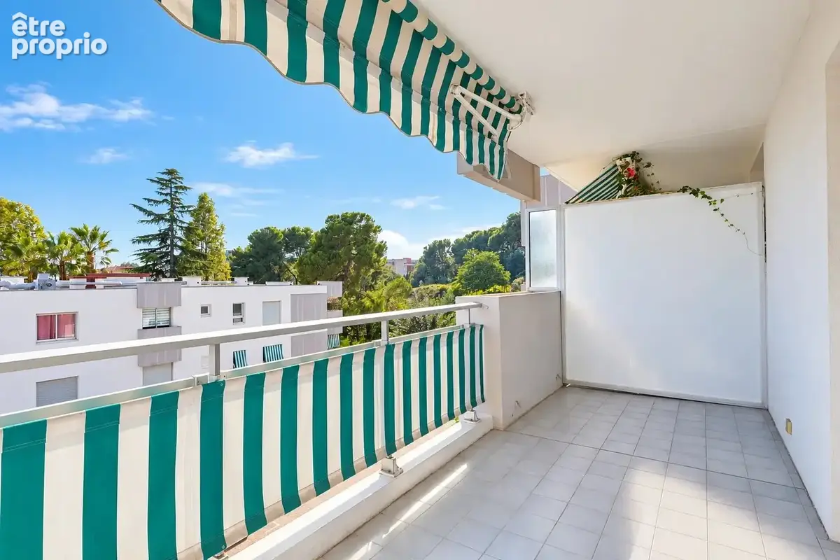 Antibes – rabiac estagnol – spacieux studio avec terrasse, parking et cave - photo 2
