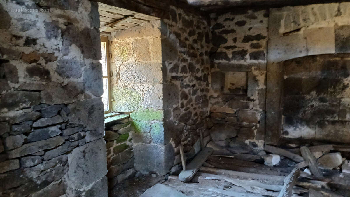 Maison à MEALLET