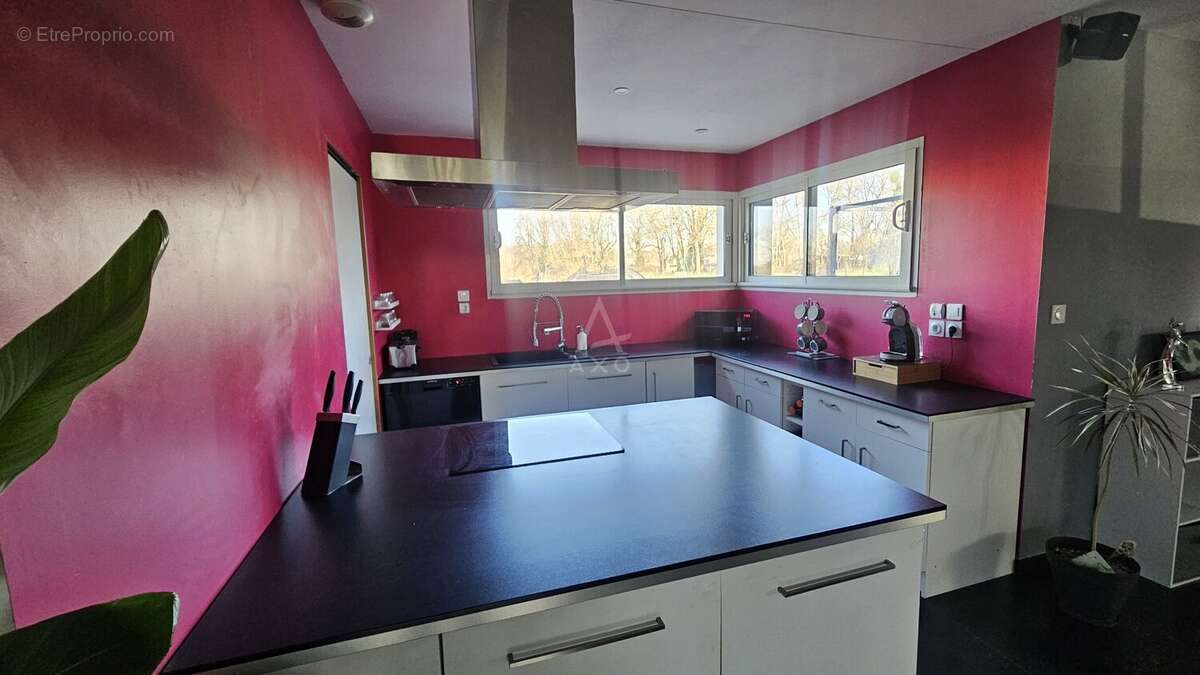 Maison à SAINT-ANDRE-DE-CUBZAC