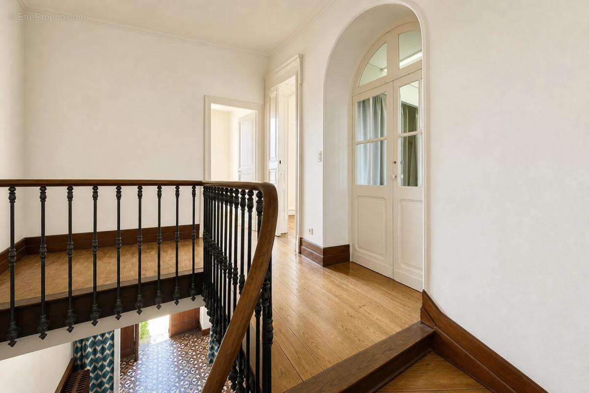 Maison à LE HOUGA