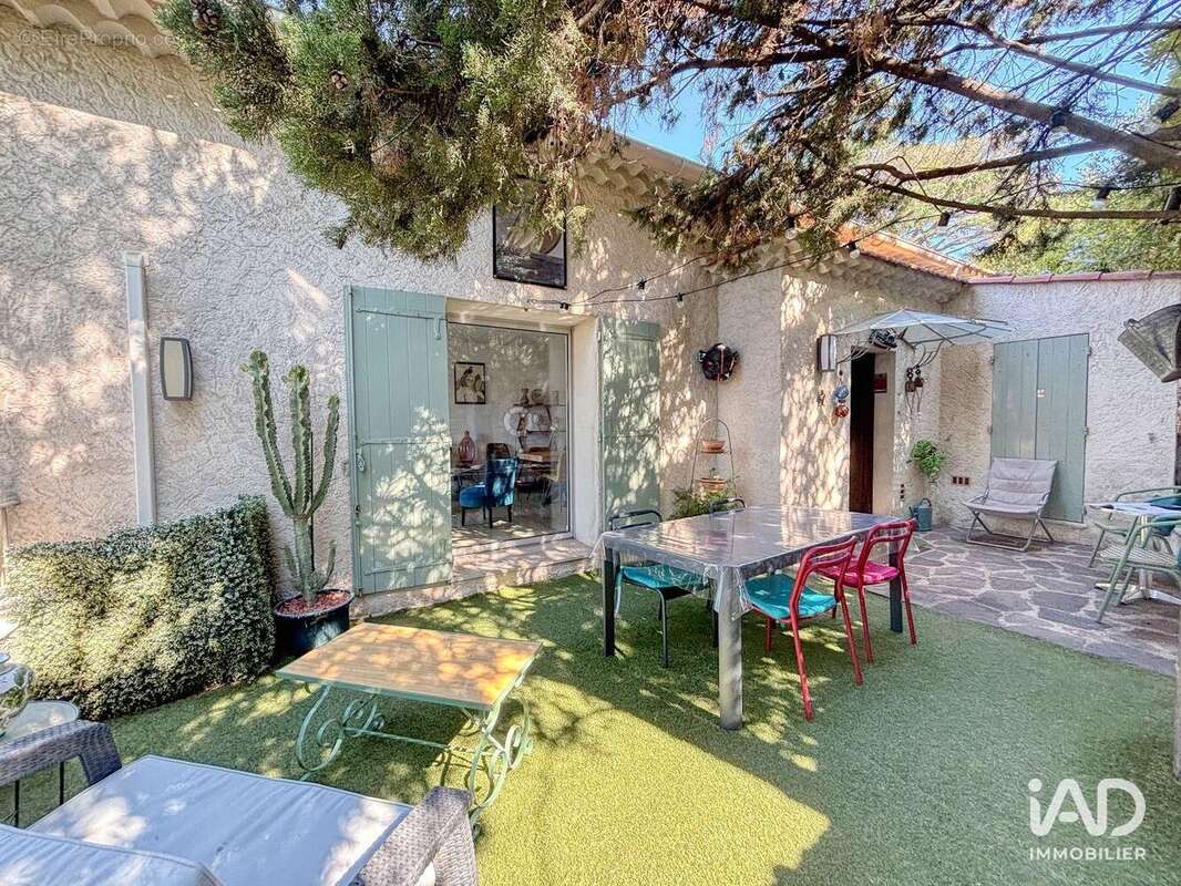 Appartement 73 m² à Sainte-Maxime  - photo 3