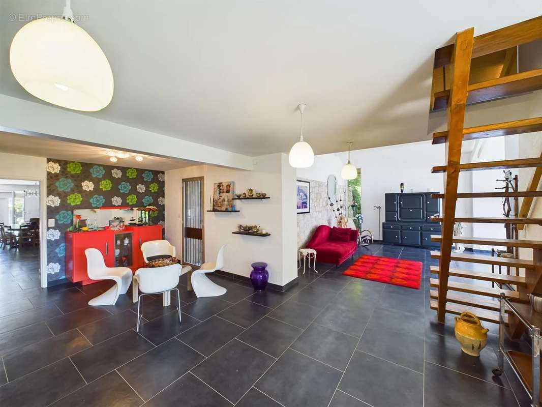 Maison à LAROQUE-TIMBAUT