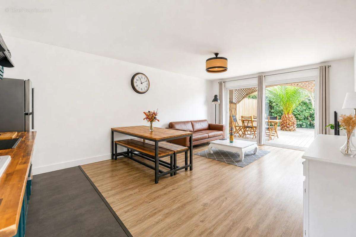 Appartement à LANTON