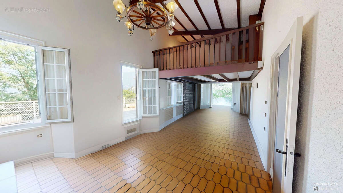 Maison à SAINT-MARTIN-LE-VINOUX