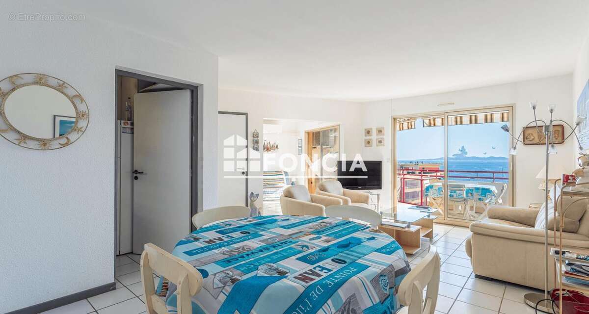 Appartement à LE LAVANDOU