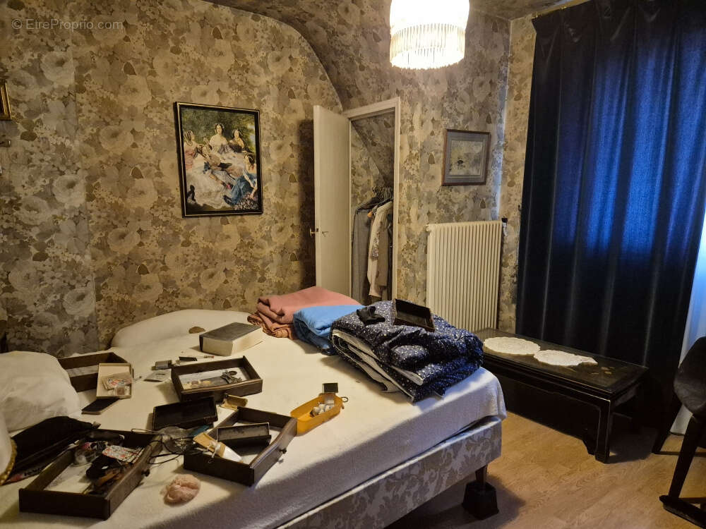 Maison à TREMBLAY-EN-FRANCE