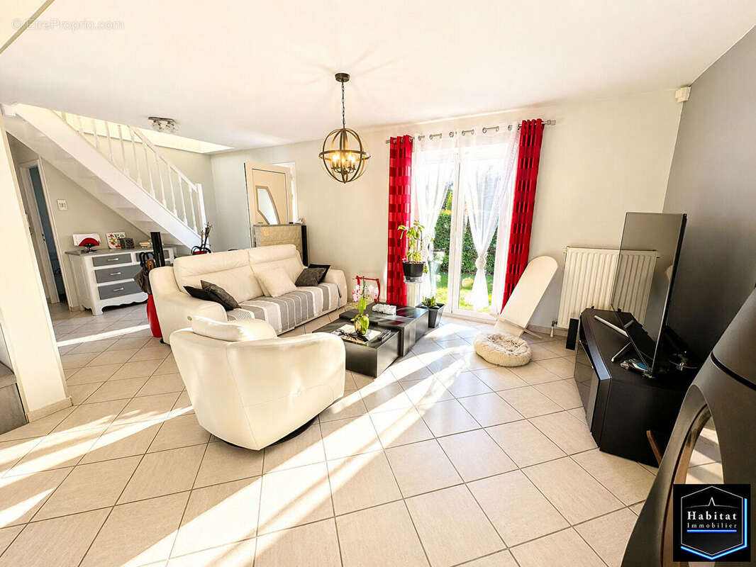 Maison à OTHIS