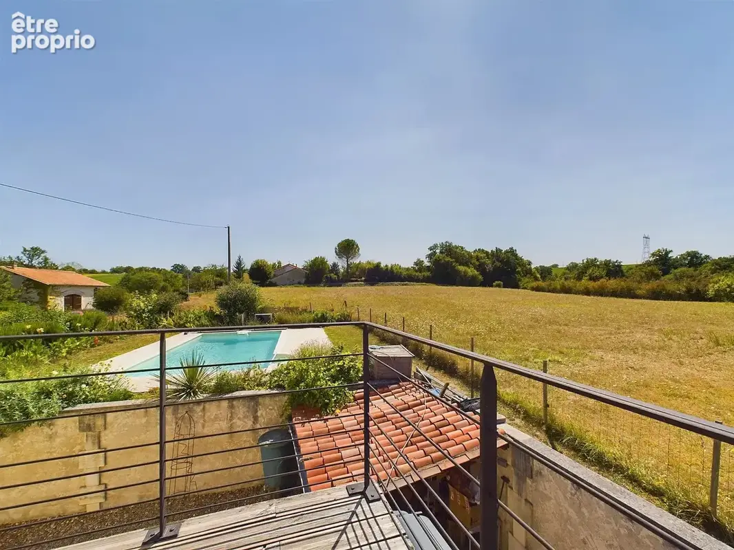 Propriété dans hameau de trois chambres avec vue imprenable. - photo 16