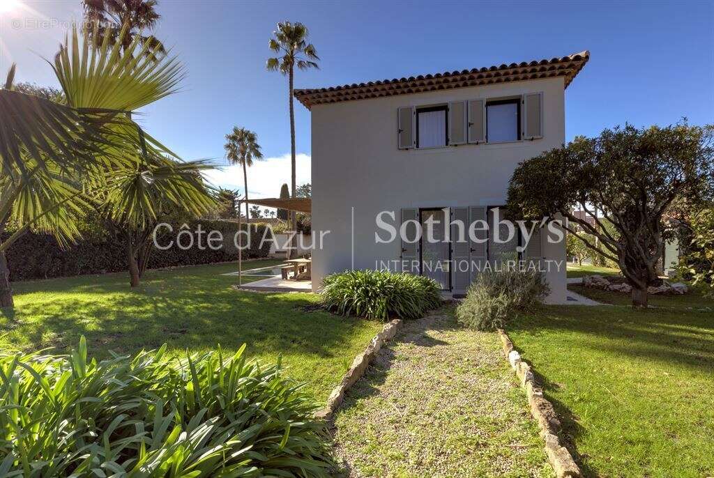Maison à ANTIBES