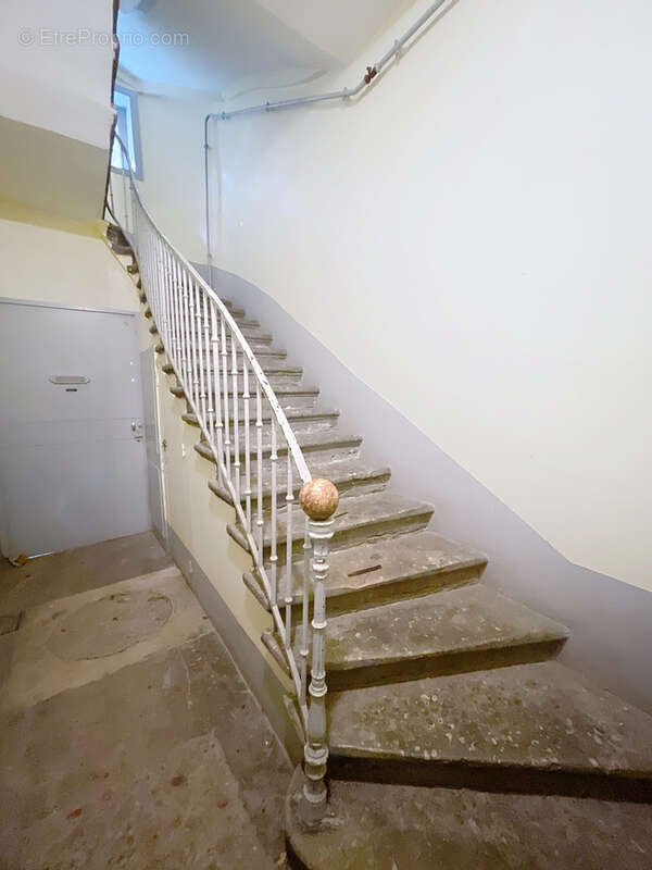 Appartement à LYON-9E