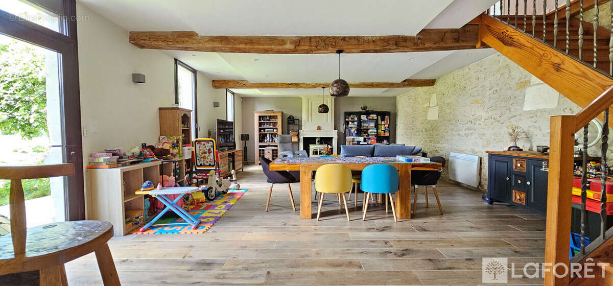 Maison à VENERAND
