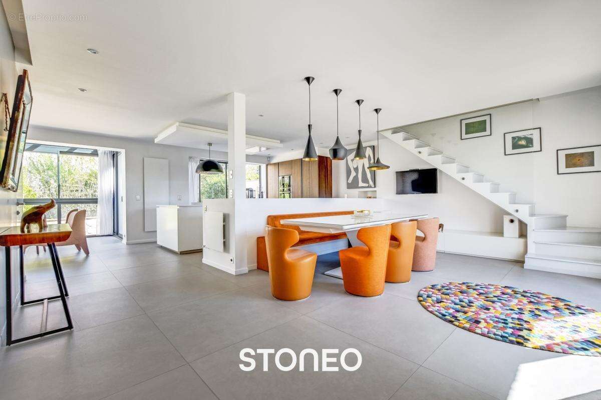 Maison à LE PLESSIS-ROBINSON