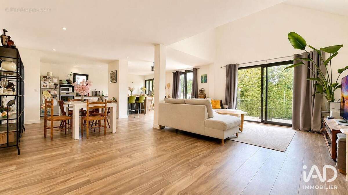 Photo 4 - Maison à LA VILLE-DU-BOIS