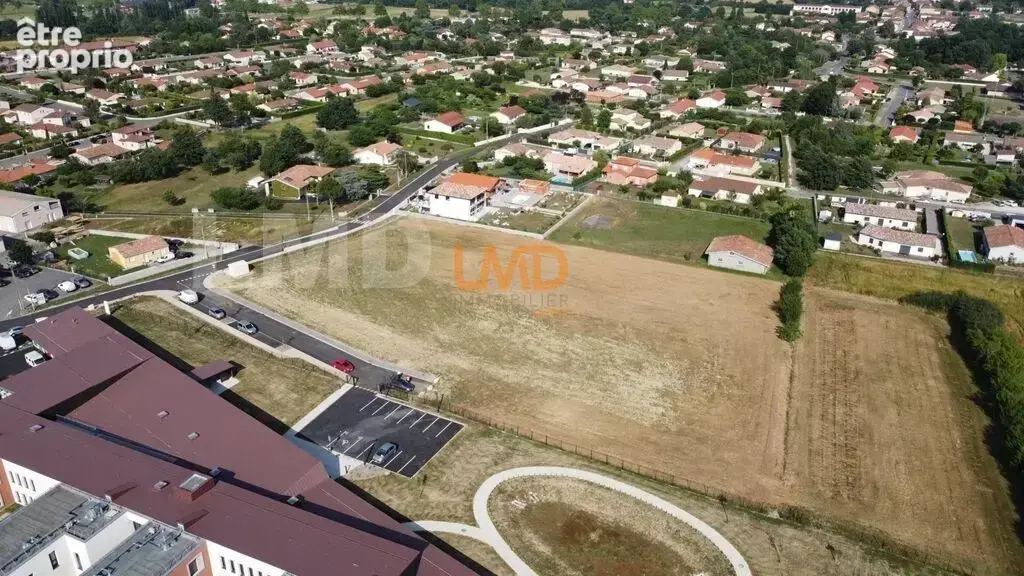 Terrain à Rieux Volvestre de 500 m² - photo 3