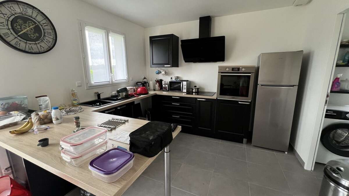 Maison à HORNOY-LE-BOURG