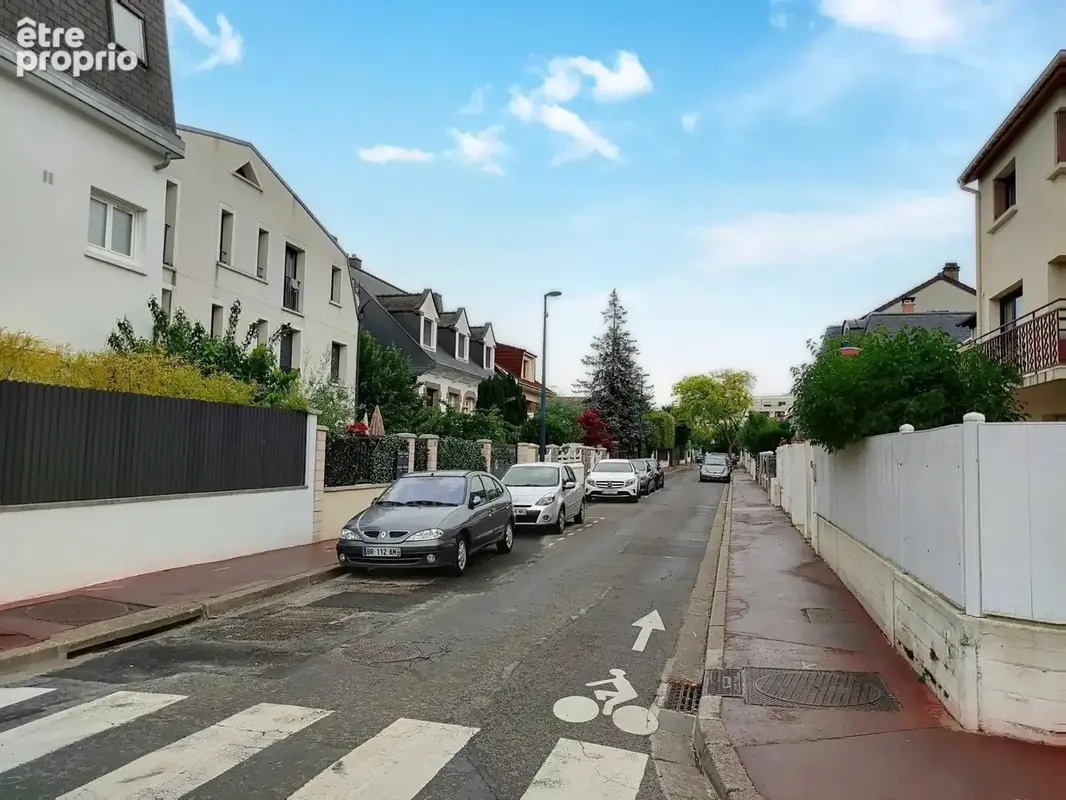 Photo 1 - Appartement à CLAMART